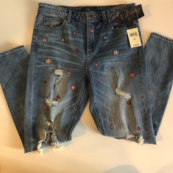 lucky brand floral embroidered jeans